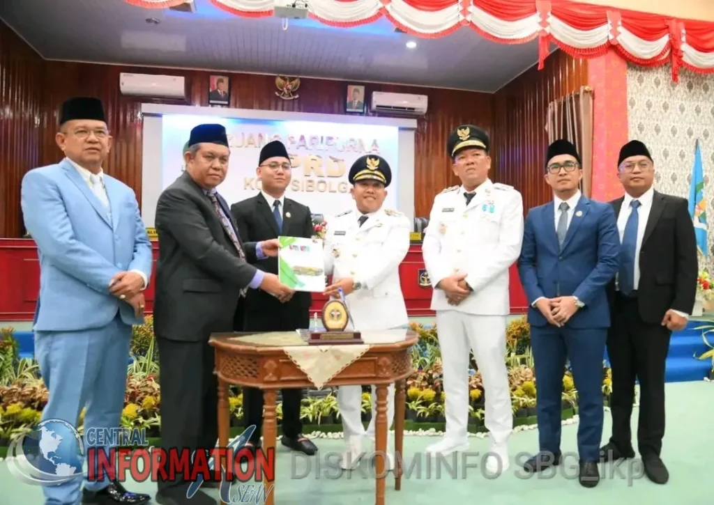 Rapat Paripurna DPRD Sibolga Sambut Wali Kota 2025-2030