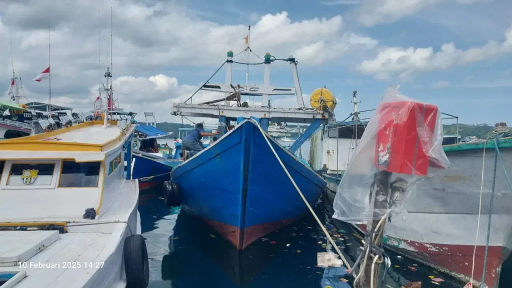 Penangkapan kapal pajeko Banggai Laut